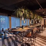 Freshsuites & Bar 3* Dachau