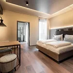 Freshsuites & Bar Hotel Dachau