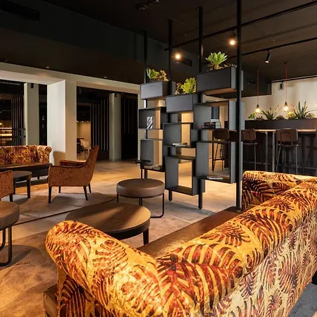 Hotel Freshsuites & Bar