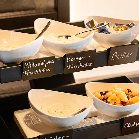 Freshsuites & Bar Hotel Dachau
