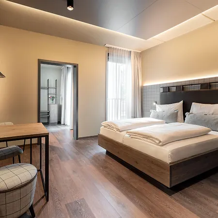 Hotel Freshsuites & Bar Dachau