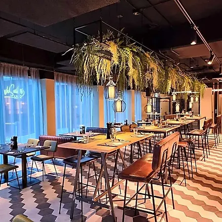 Hotel Freshsuites & Bar Dachau